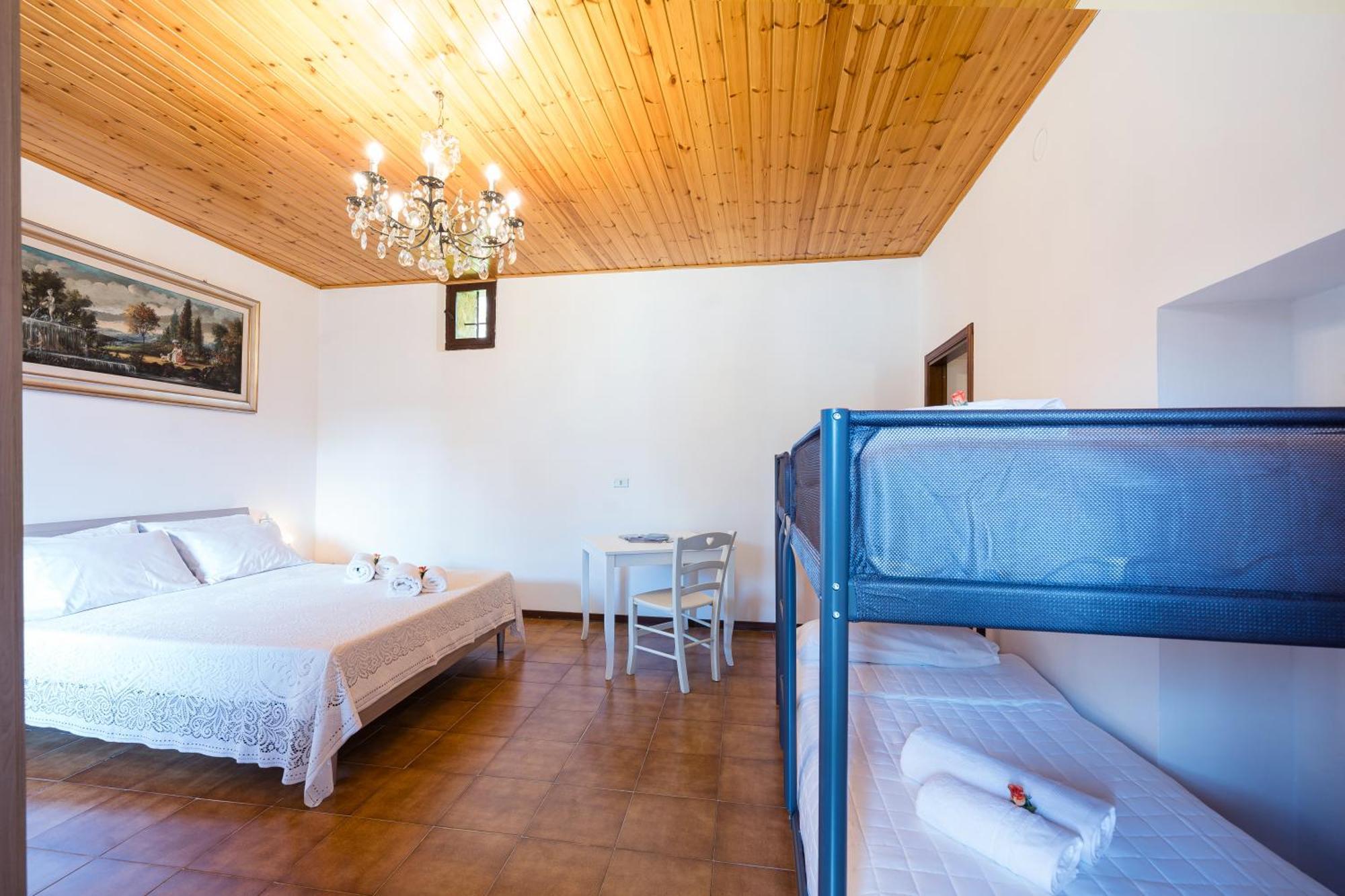La Corte And Restaurant - Free Parking - 10 Minutes To The And Centre Tavernerio