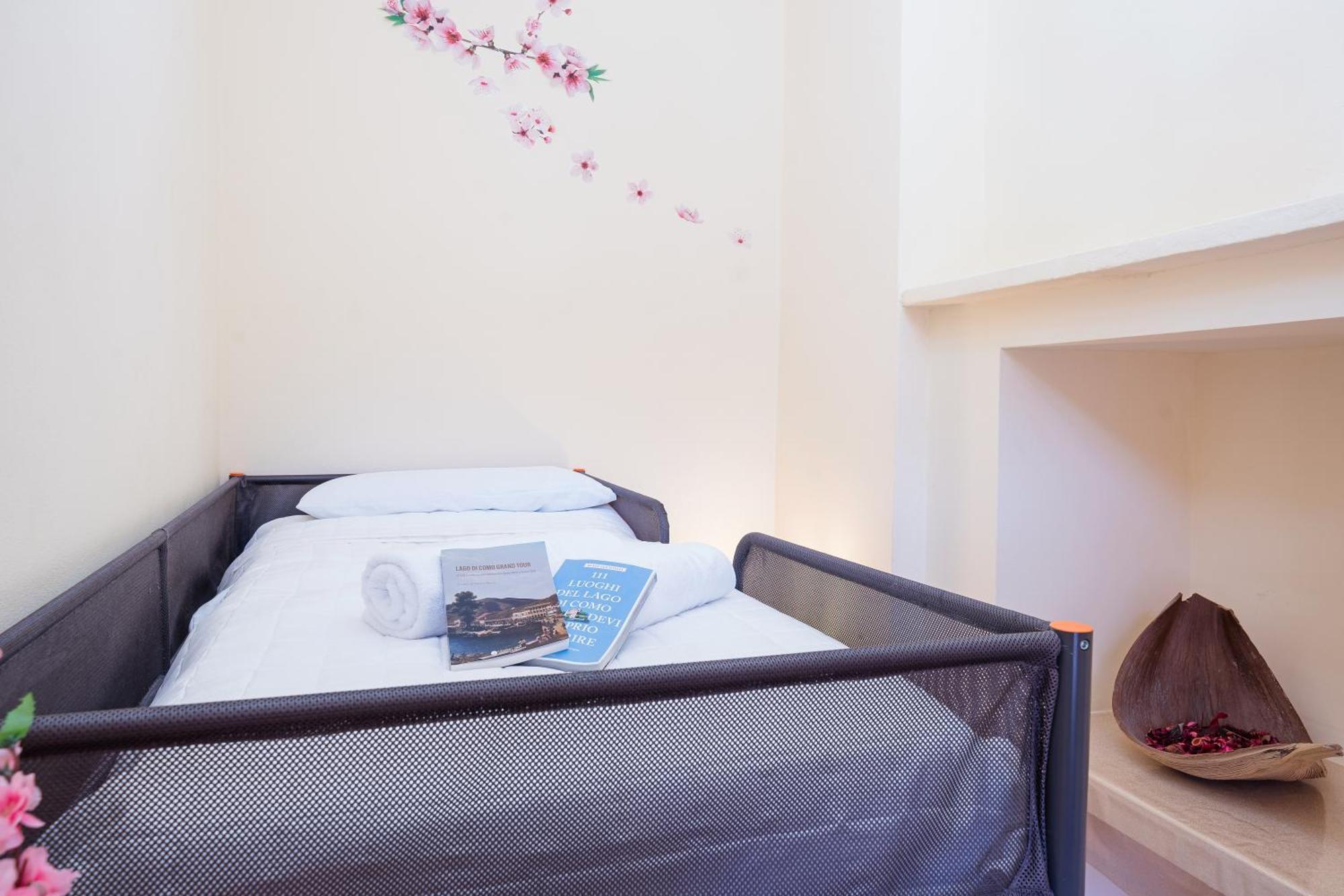 La Corte And Restaurant - Free Parking - 10 Minutes To The And Centre Bed & Breakfast